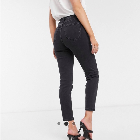 stradivarius Denim - Stradivarius organic cotton slim mom jean with
stretch in black